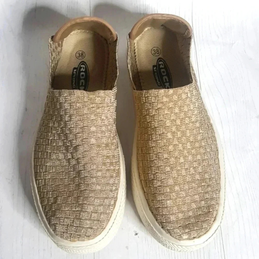 Rock Spring Shoe womens size 38 7.5 US  Gold